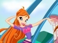 Spill Winx Club Fashion: Bloom VS Flora