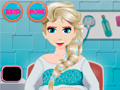 Spill Pregnant Elsa Ambulance