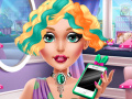 Spill Audrey's Glamorous Real Haircuts