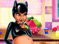 Spill Catwoman Pregnant