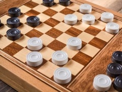 Spill Checkers Two Player